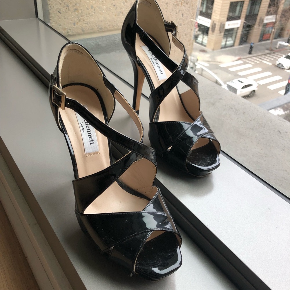 LK Bennett Black Patent Heels Sz 36